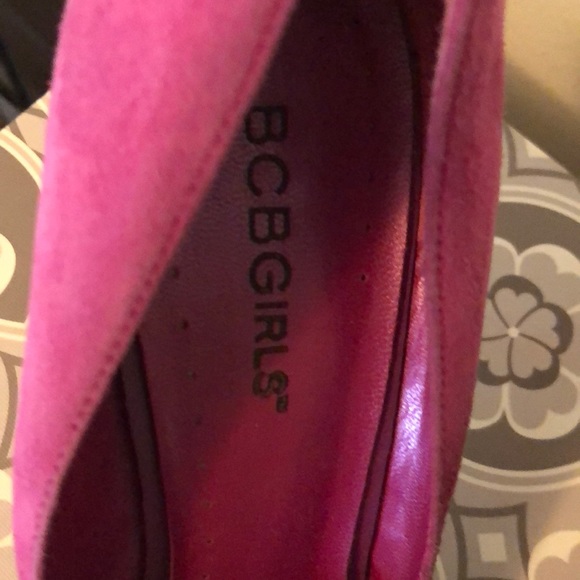 Pumps - Picture 4 of 4